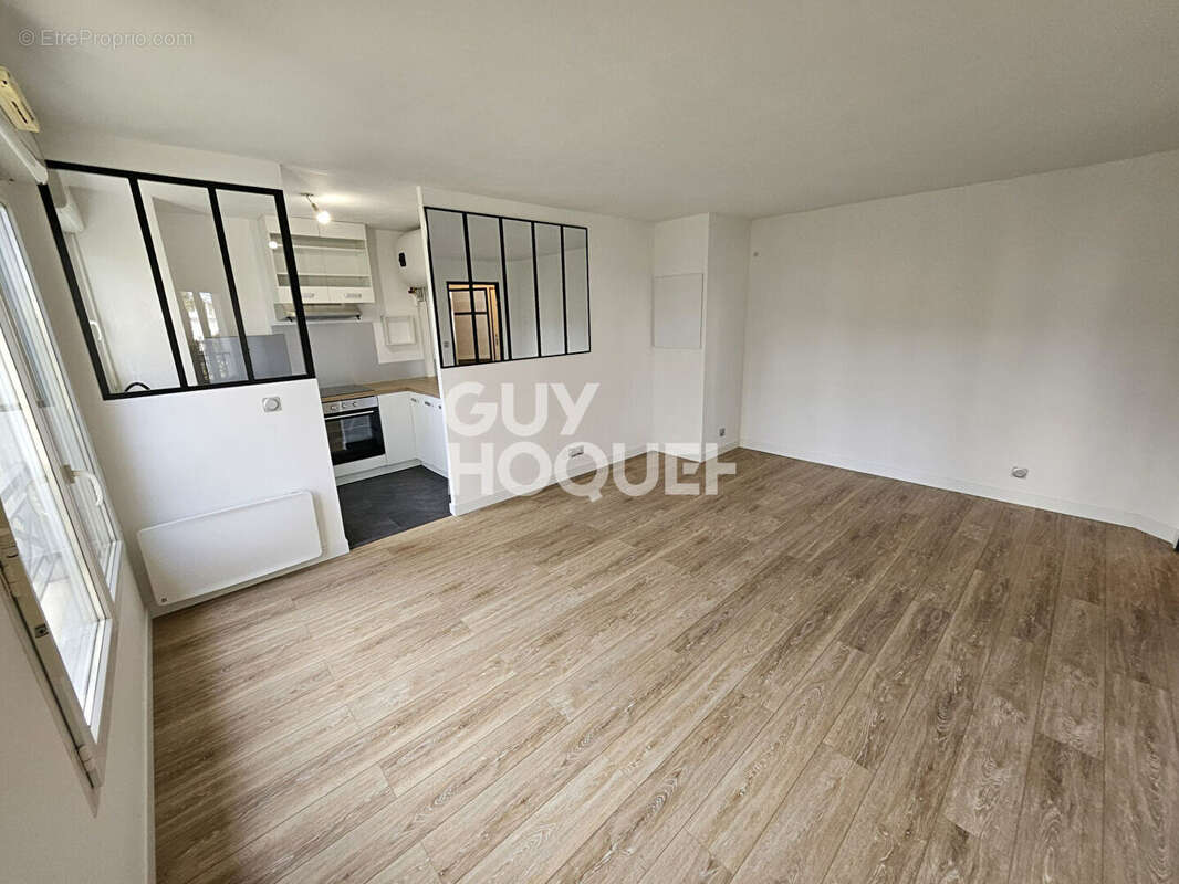 Appartement à ROSNY-SOUS-BOIS