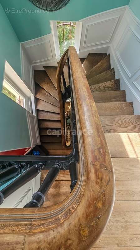 Maison à MORIGNY-CHAMPIGNY