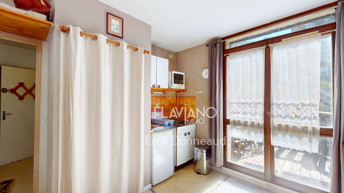 Appartement à UVERNET-FOURS