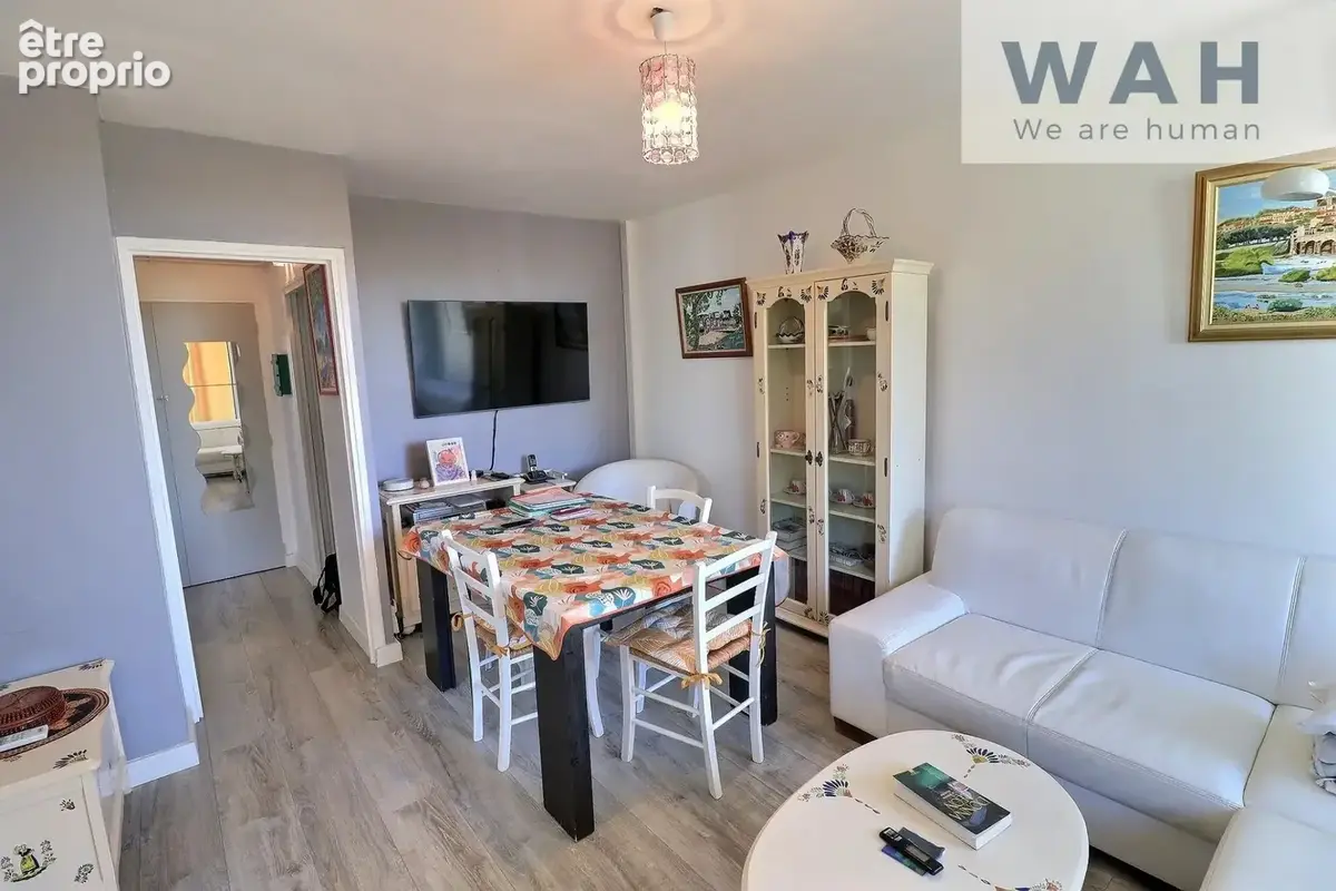 Appartement à LUNEL