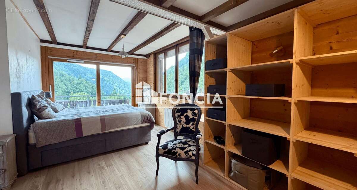 Appartement lumineux de plus de 100 m² au cœur du village de La Giettaz - photo 6
