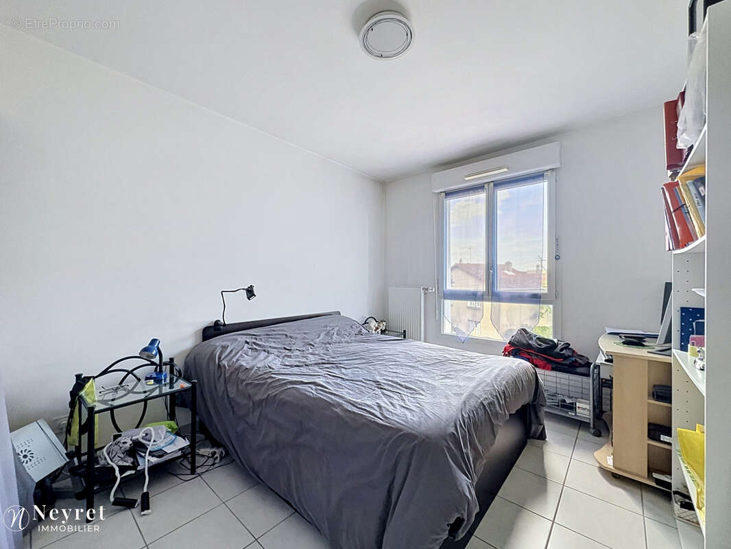 Appartement à BRON