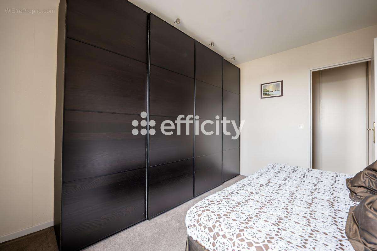 Appartement à MAISONS-ALFORT