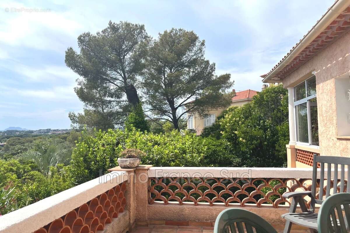 Maison à SAINT-RAPHAEL