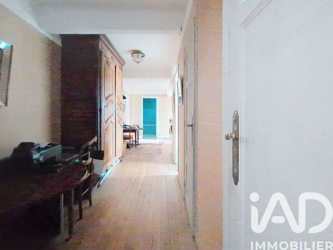 Photo 8 - Appartement à BOULOGNE-BILLANCOURT