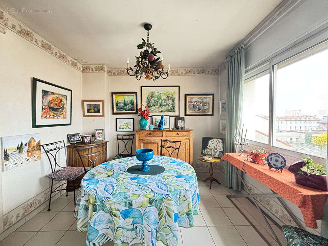 Appartement à VALENCE