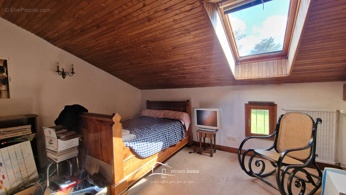 Maison à ROUILLE