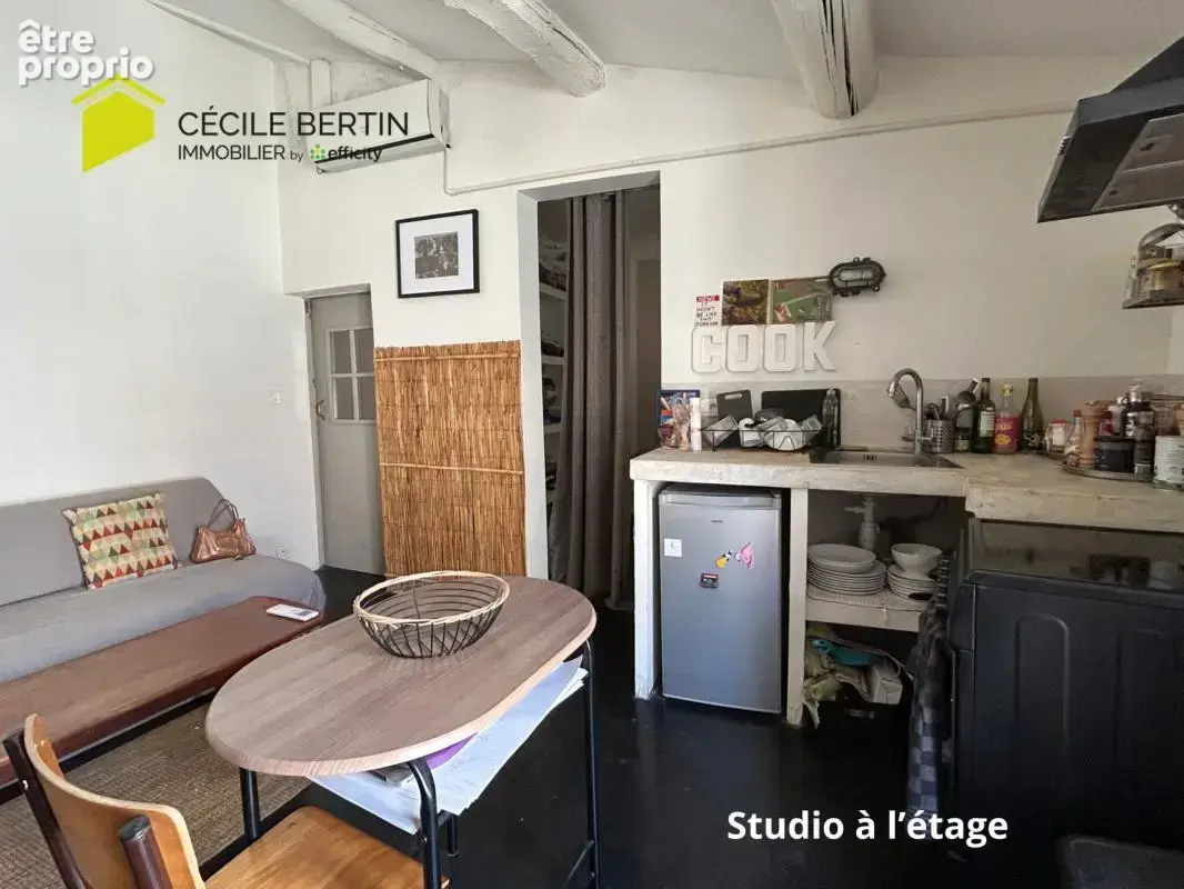 Maison 58 m² à Arles  - photo 7