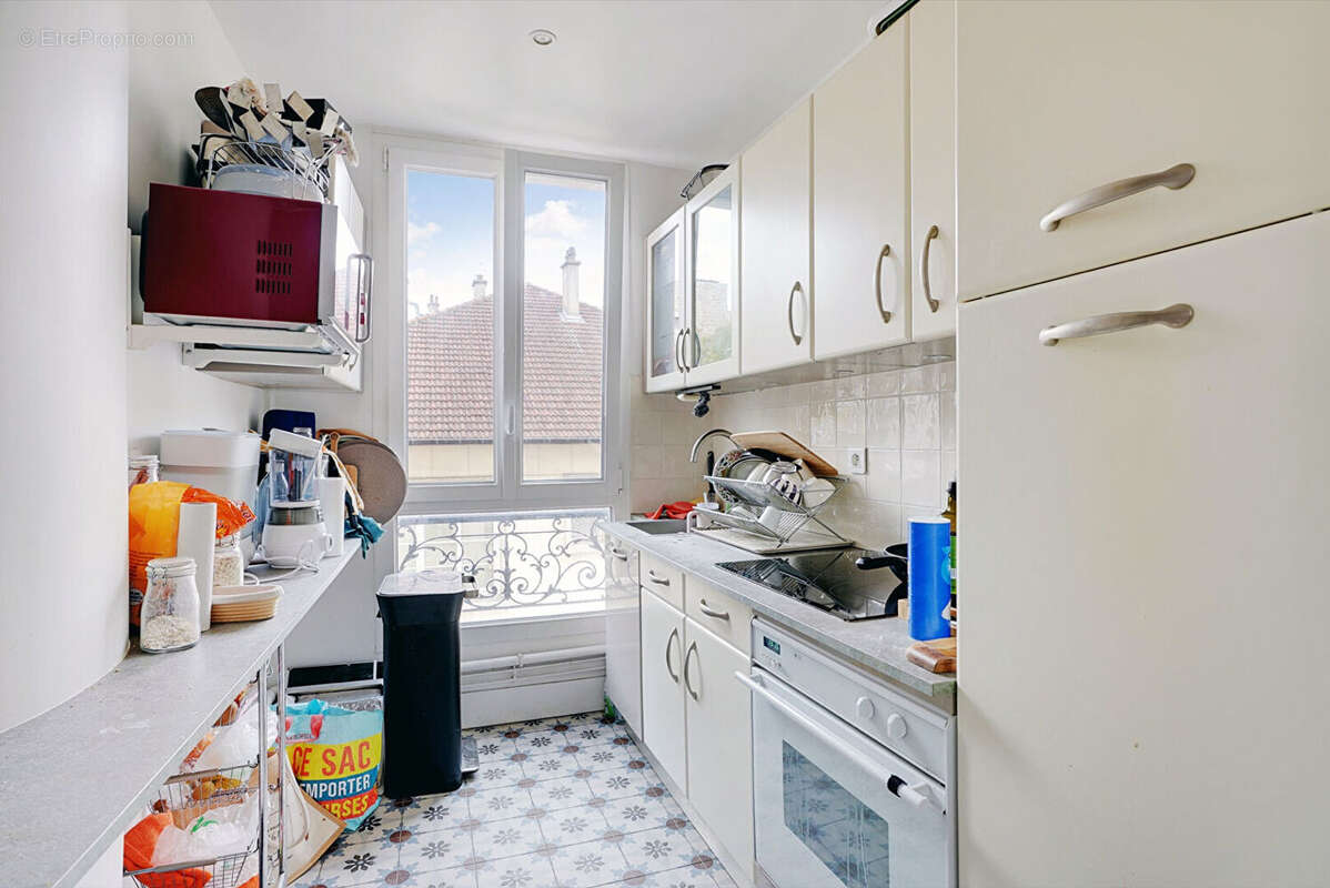 Appartement à PARIS-11E
