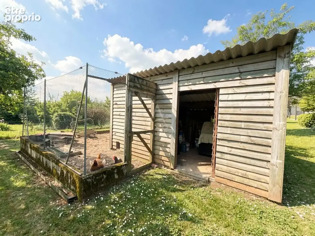 Maison en village - Saint-Georges-de-Montaigu - photo 18