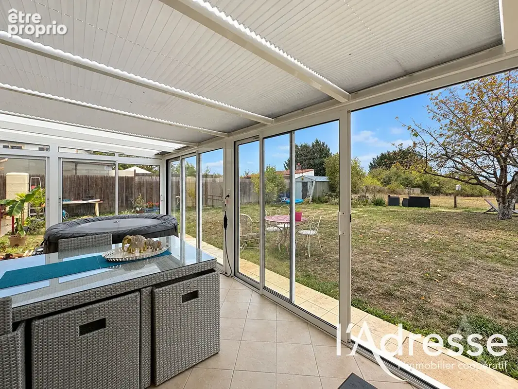 Fleury - charmante maison 4 chambres - veranda - jardin - garage - photo 14