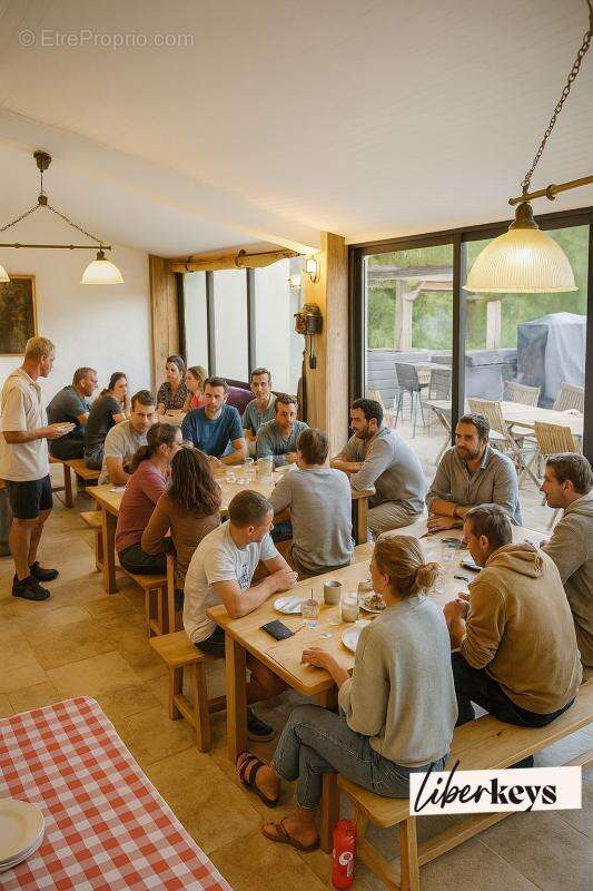 Maison à LA PALUD-SUR-VERDON
