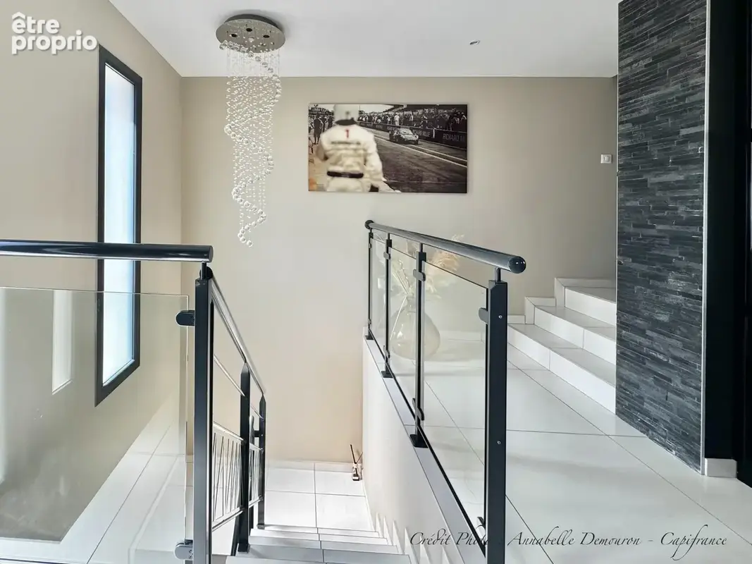 Villa d'Architecte contemporaine récente - 6 pièces/4 chambres - CLERMONT-FERRAND CHANTURGUE - Vue Panoramique - Piscine - photo 61