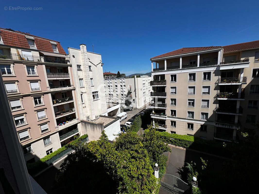 Appartement à LYON-4E
