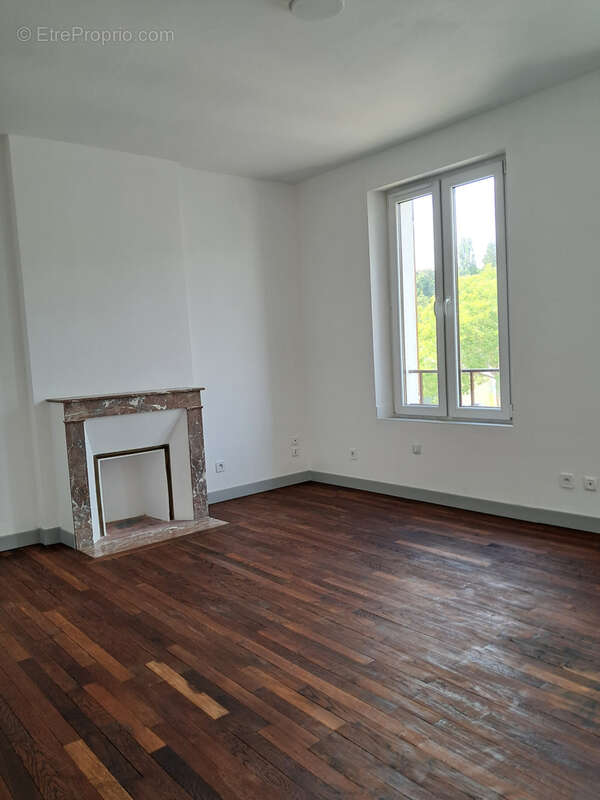 Maison à NEUVY-SUR-LOIRE