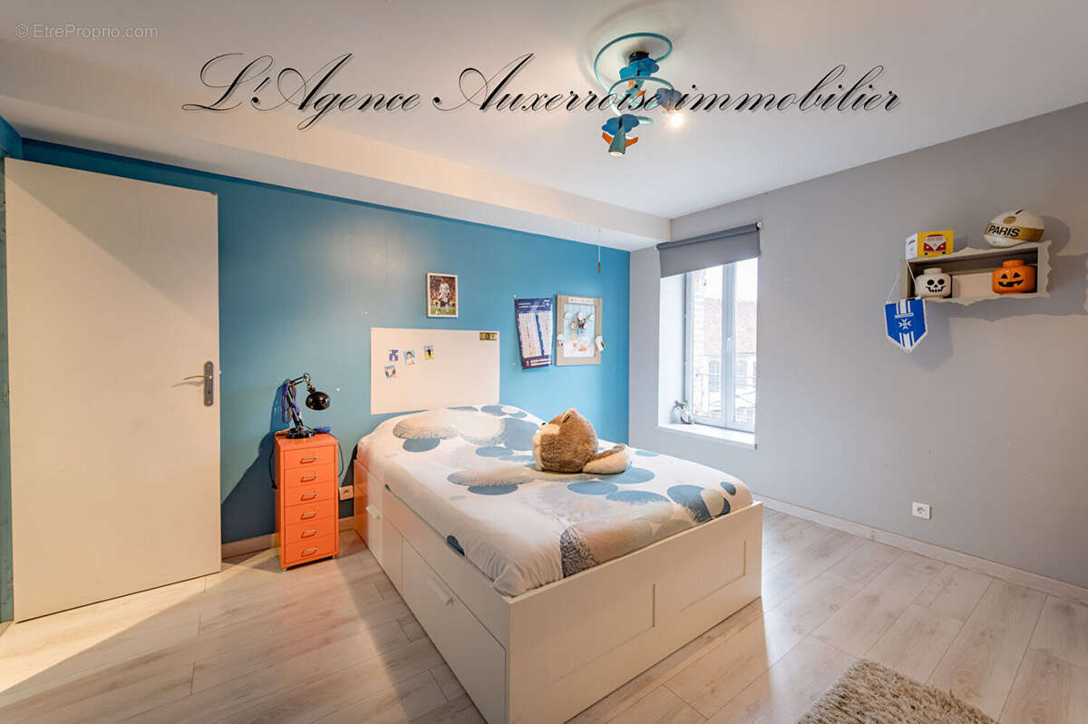 Maison à CEZY