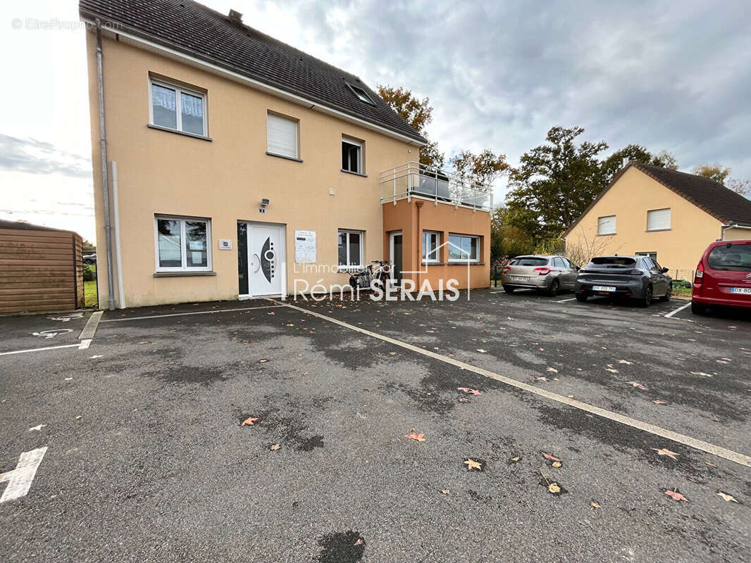 Appartement à SAINT-GEORGES-DES-GROSEILLERS