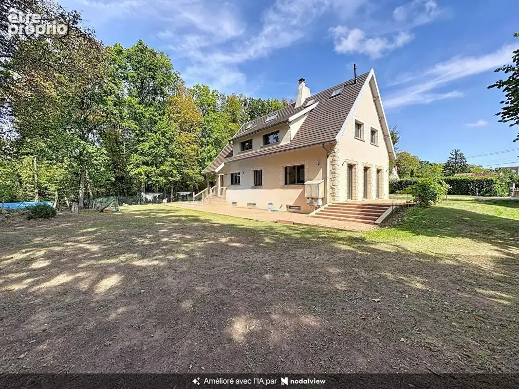 Propriete familliale - 205m² - 5 chambres - sous sol total - 5602m² de jardin - 60140 bailleval - photo 2