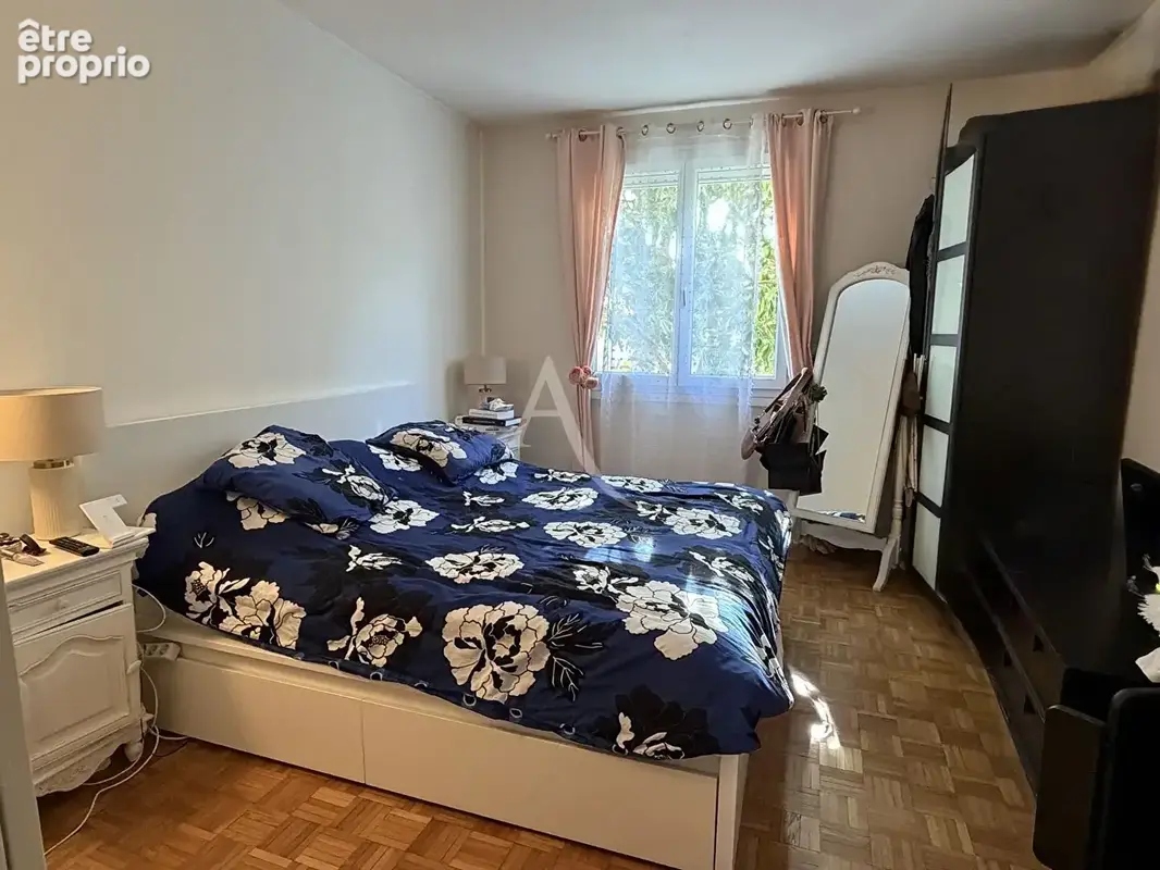 NANTES MONSELET SAINTE-THERESE Très beau T3 de 84 m2 avec loggia, cave, grenier et box fermé - photo 6