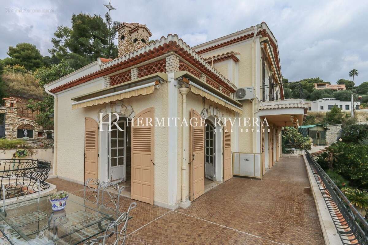 Maison à ROQUEBRUNE-CAP-MARTIN