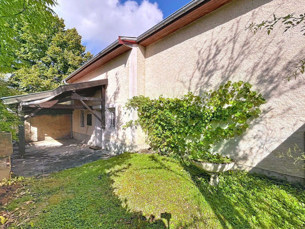 Maison à VAUCOULEURS