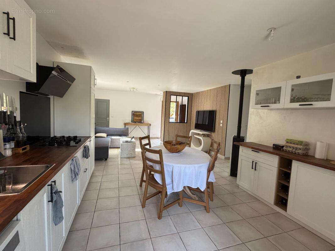 Villa Entrechaux 5 pièce(s) 107.79 m2 - photo 6