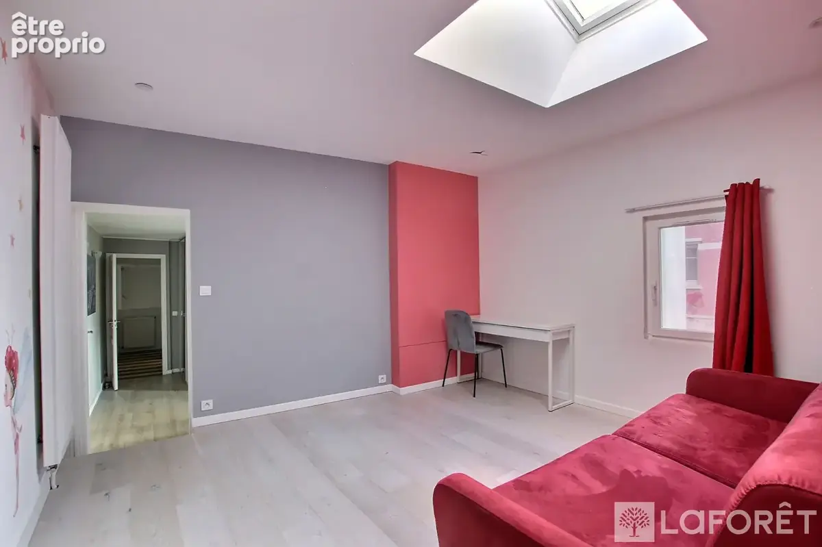 Centre-ville - maison familiale de caractère avec terrasse - photo 17