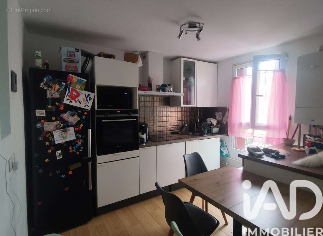Photo 2 - Appartement à CHOISY-LE-ROI