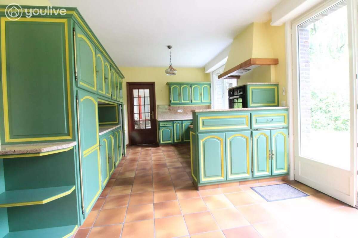 Propriété d'architecte de 316 m² sur un terrain de 14000 m² - photo 14