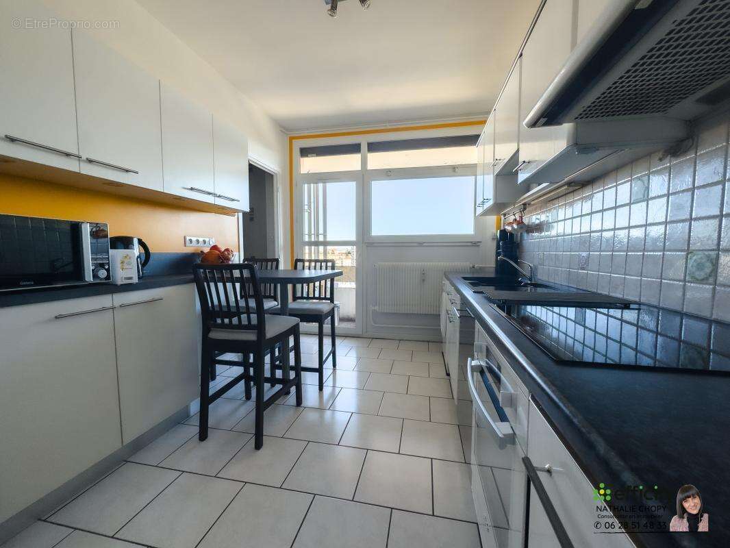 Appartement à SAINT-ETIENNE