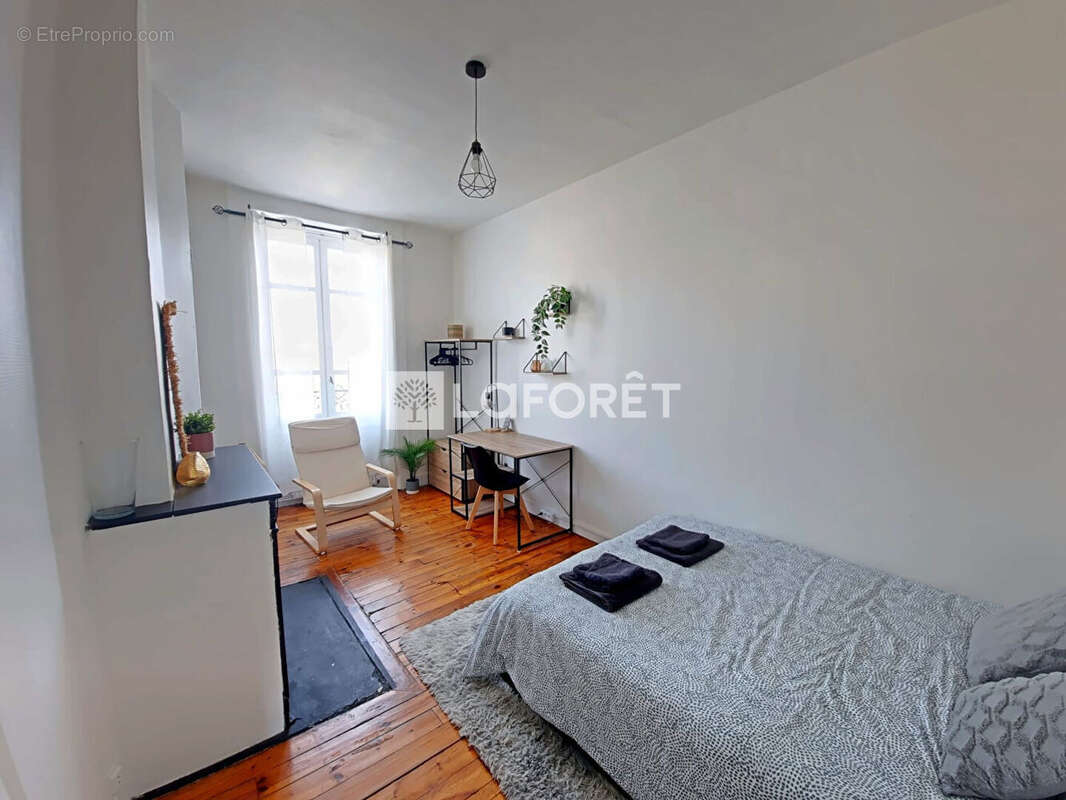 Appartement à SAINT-ETIENNE