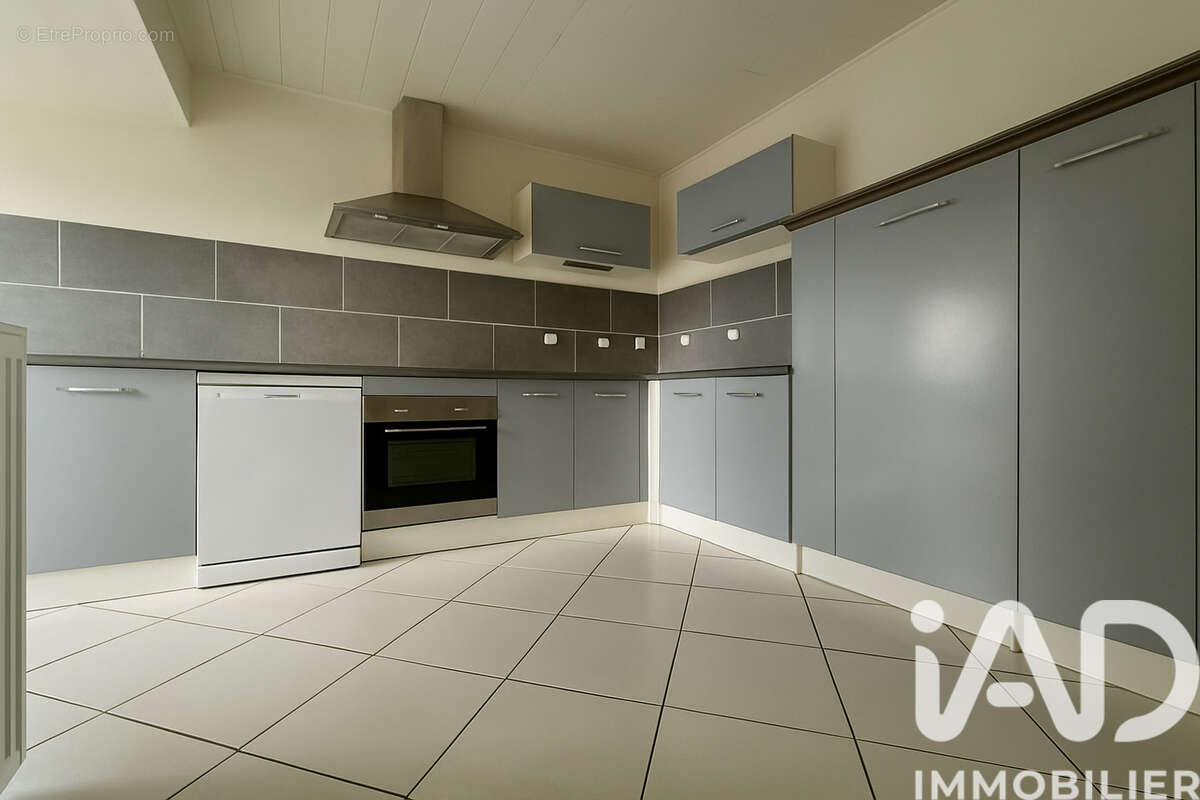 Photo 4 - Appartement à VIEUX-CHARMONT