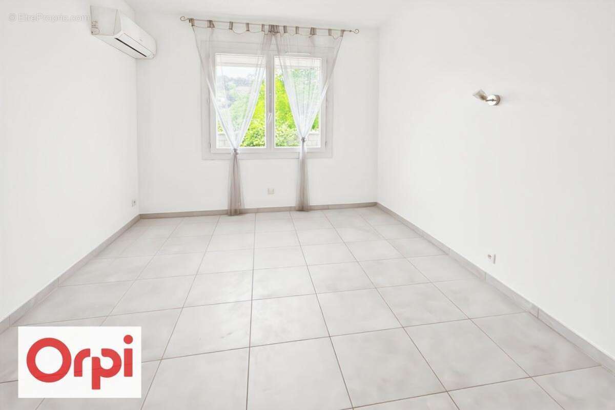 Maison à MURVIEL-LES-BEZIERS