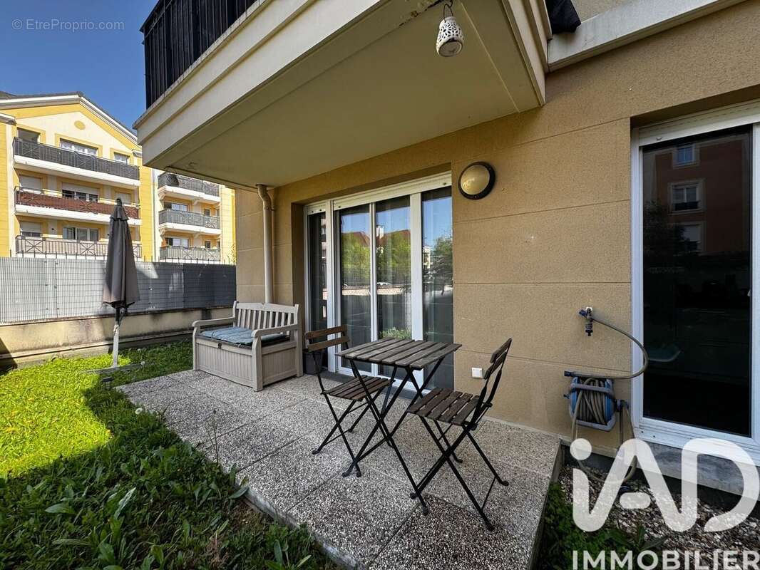 Photo 2 - Appartement à VAUREAL