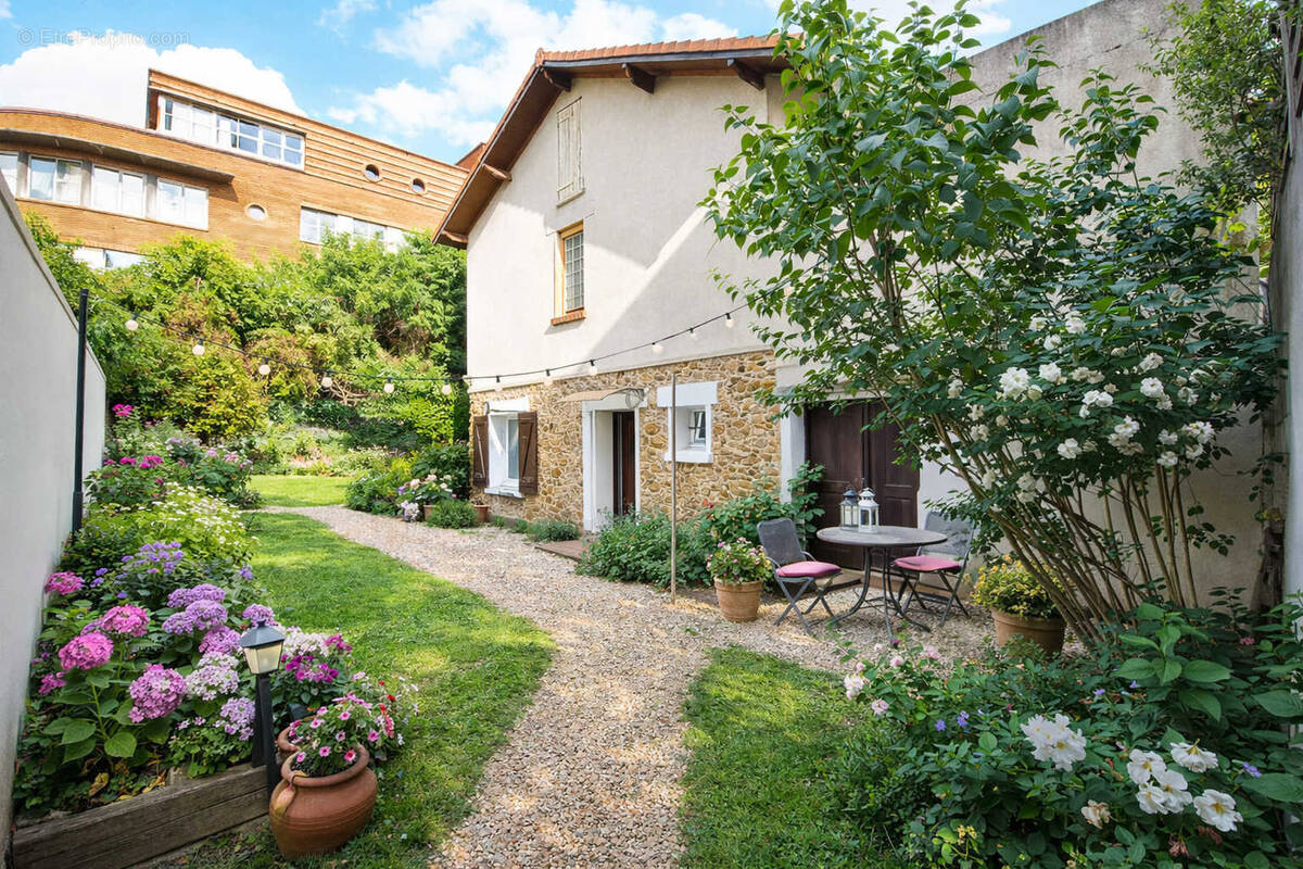 Maison à MAISONS-ALFORT
