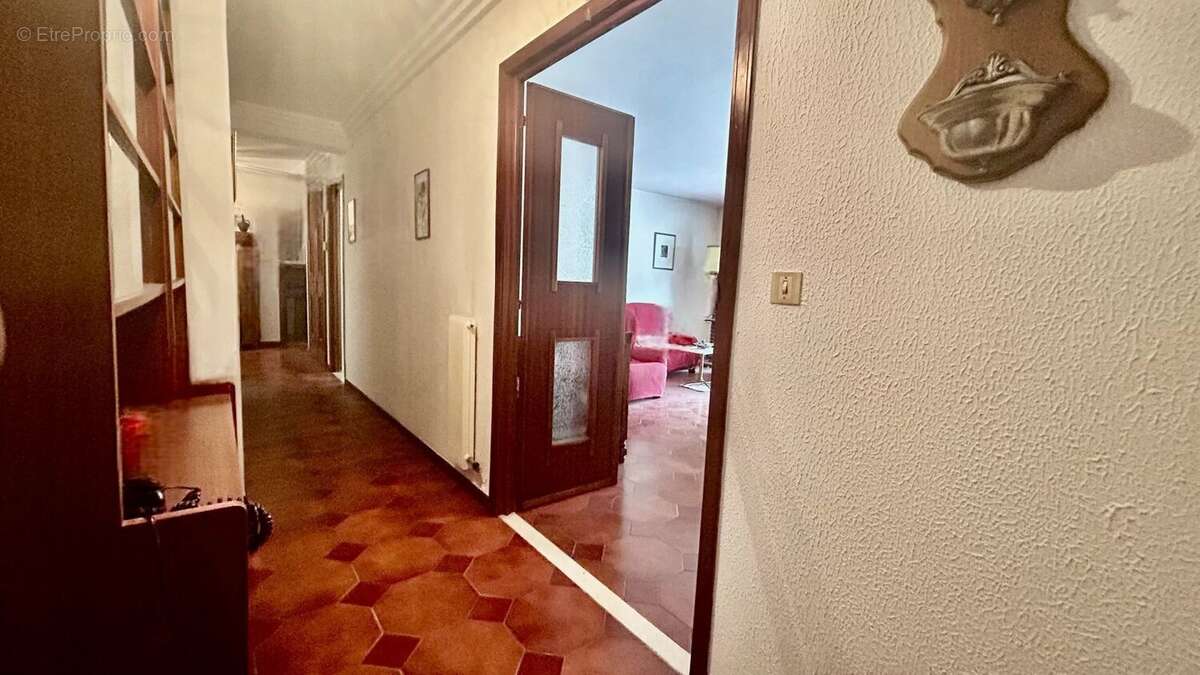 Appartement à MENTON