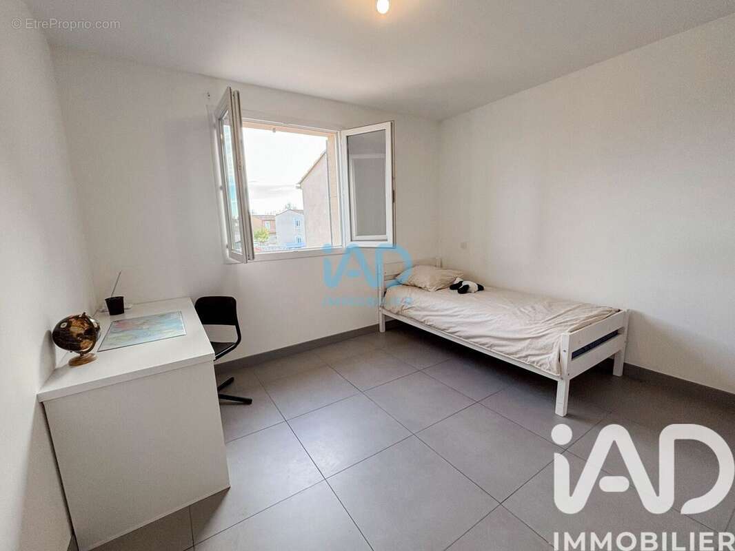 Photo 9 - Maison à SORGUES