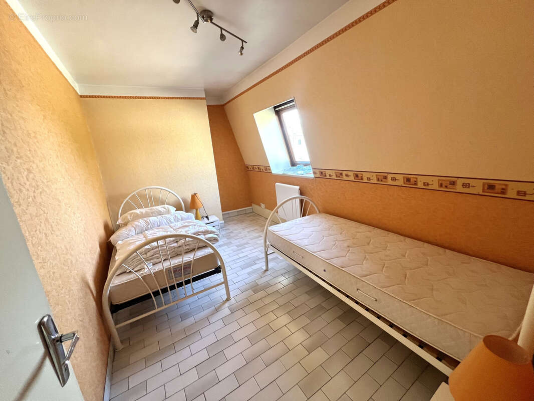 Appartement à EGLETONS
