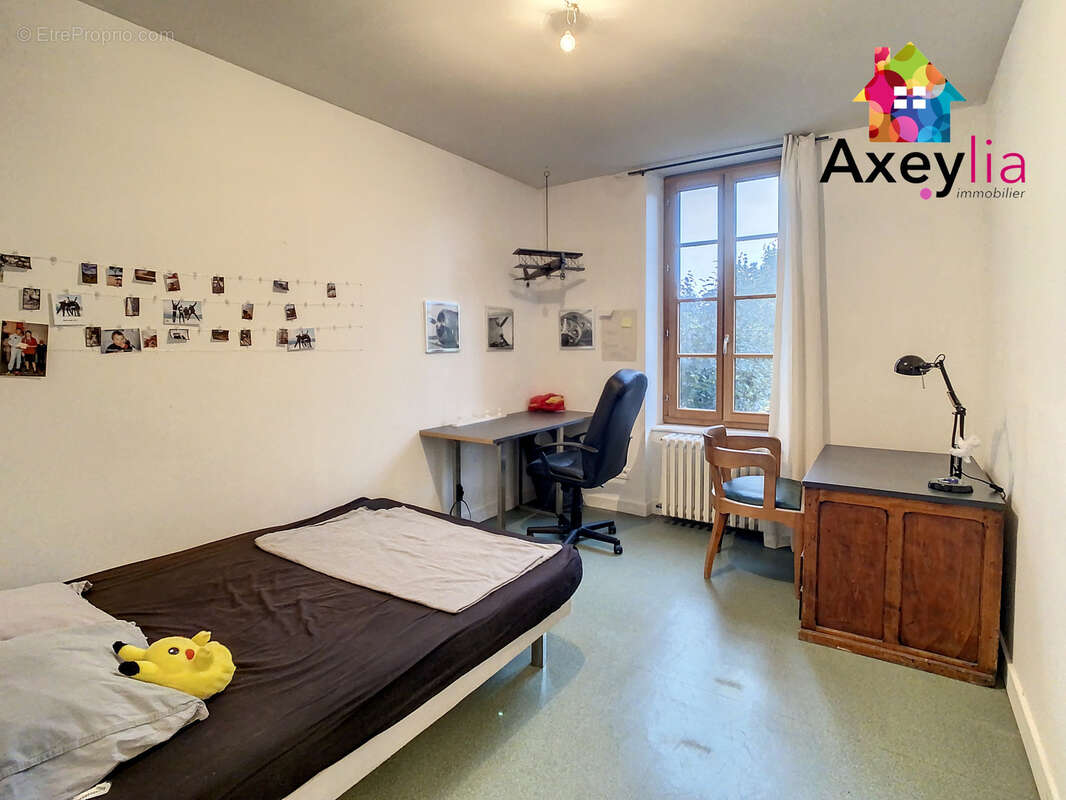 Maison à SAINT-HAON-LE-CHATEL