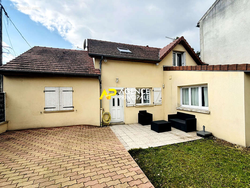 Maison à BEZONS