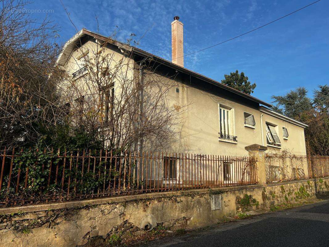Maison à FRANCHEVILLE