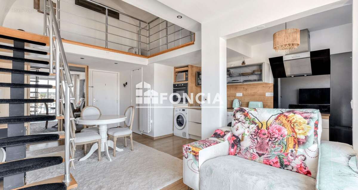 Appartement à GRUISSAN