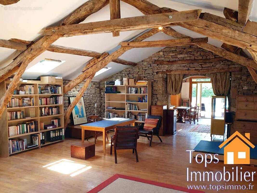 Maison à SAINT-ANTONIN-NOBLE-VAL