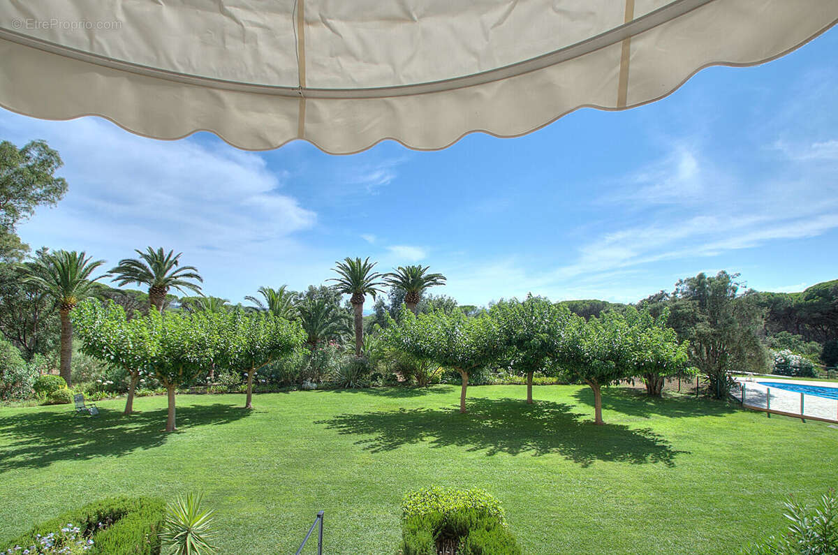 Appartement 2 pieces  70 m2, piscine golfs saint-raphael - photo 3