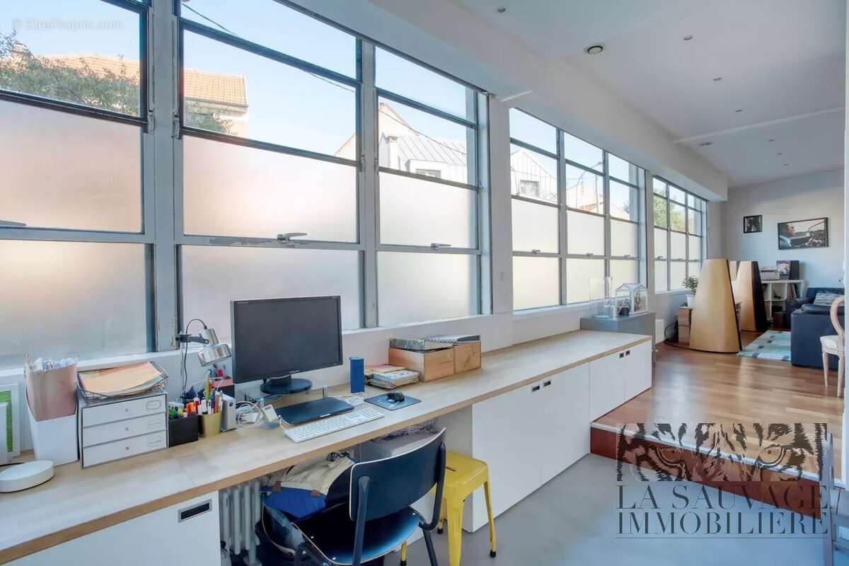 Commerce à MONTREUIL