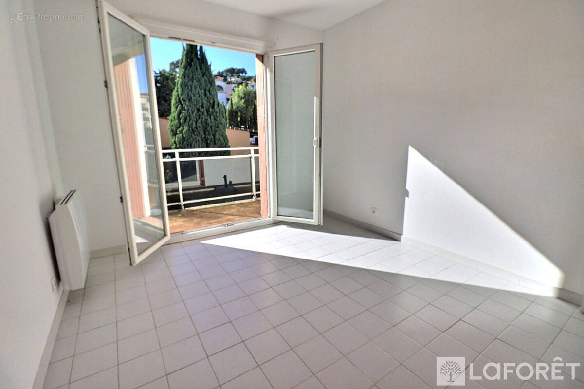 Appartement à HYERES