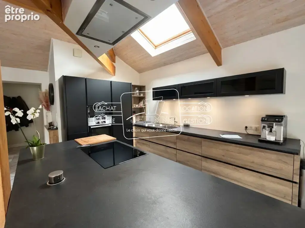 Maison Saint Julien De Concelles 6 pièce(s) 167.56 m2 - photo 2