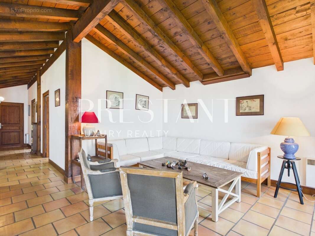 Maison à CIBOURE