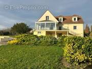 Maison à SAINT-BRIS-LE-VINEUX