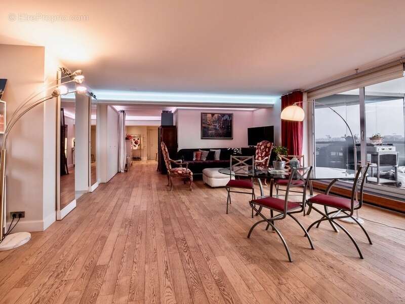 Appartement à PUTEAUX